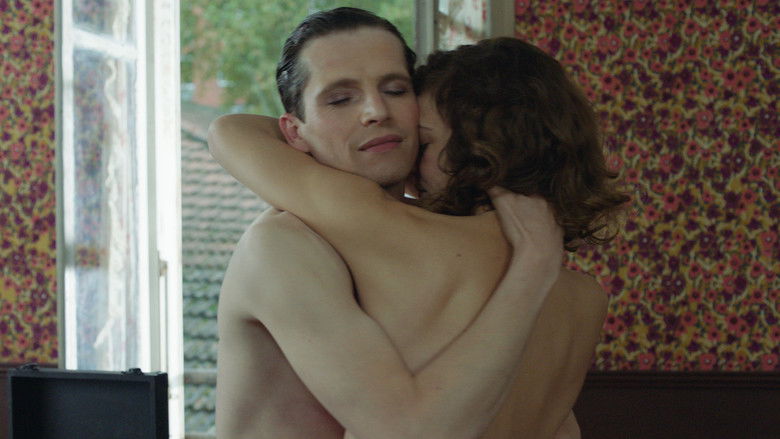 кадр из фильма Наши сумасшедшие годы