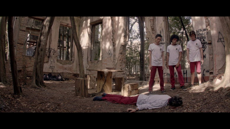 кадр из фильма V.A.Z.I.O .