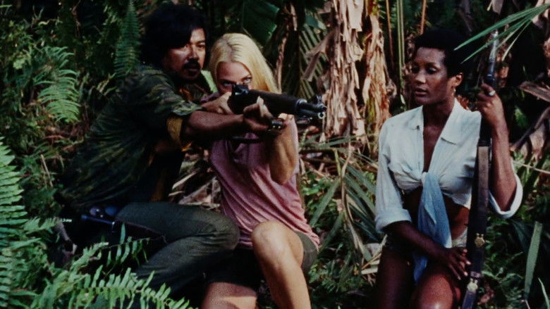 кадр из фильма Душная камера