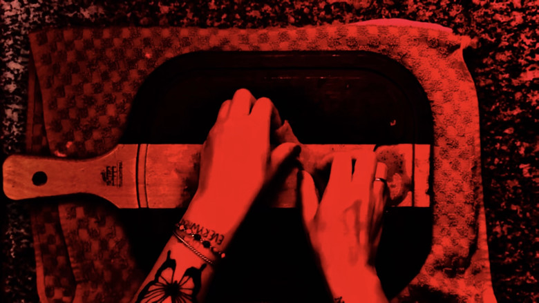 кадр из фильма MAL PASSADA