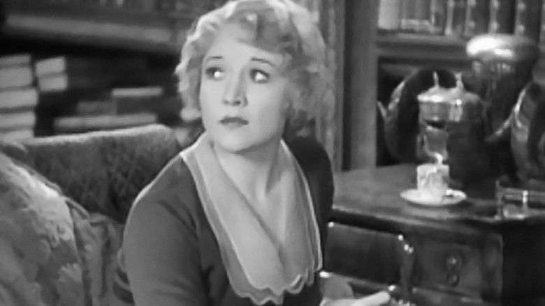 кадр из фильма The Lady Refuses