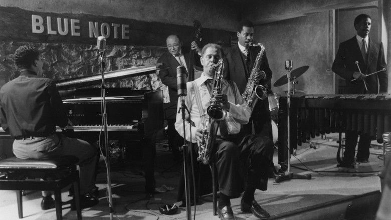кадр из фильма Полночный джаз