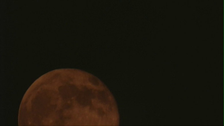 кадр из фильма Прах ангела