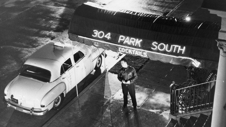 кадр из фильма 99 River Street