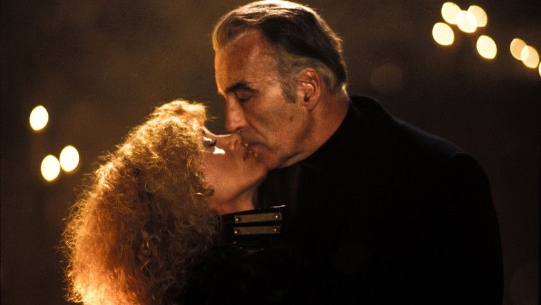 кадр из фильма Вой 2: Стирба – Сука-оборотень