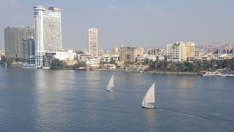 кадр из фильма The Shadow of Cairo