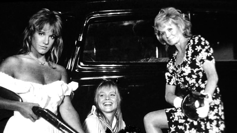 кадр из фильма Нехорошая мамаша