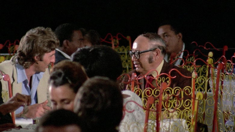 кадр из фильма Тропик Рака