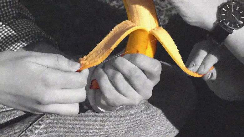 кадр из фильма Going Bananas