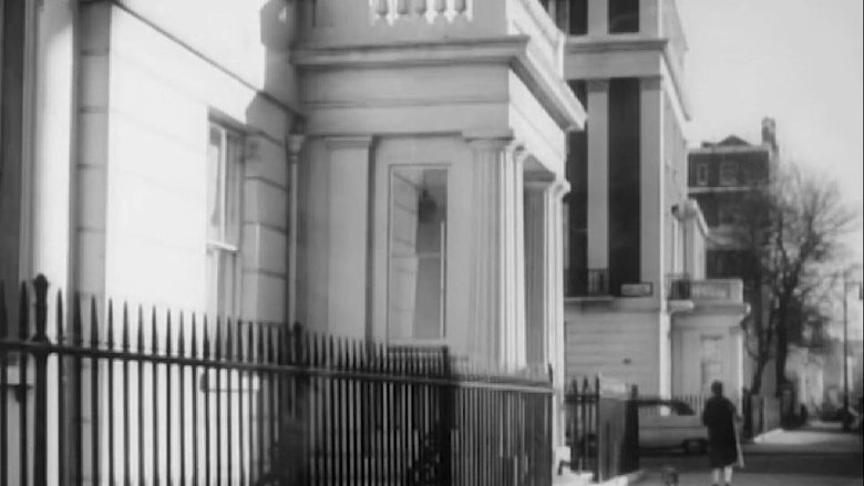 кадр из фильма The Breaking Point