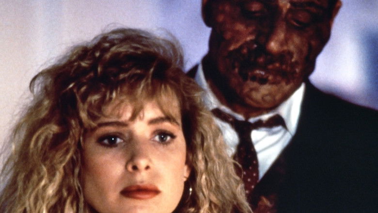 кадр из фильма Телефон дьявола 2