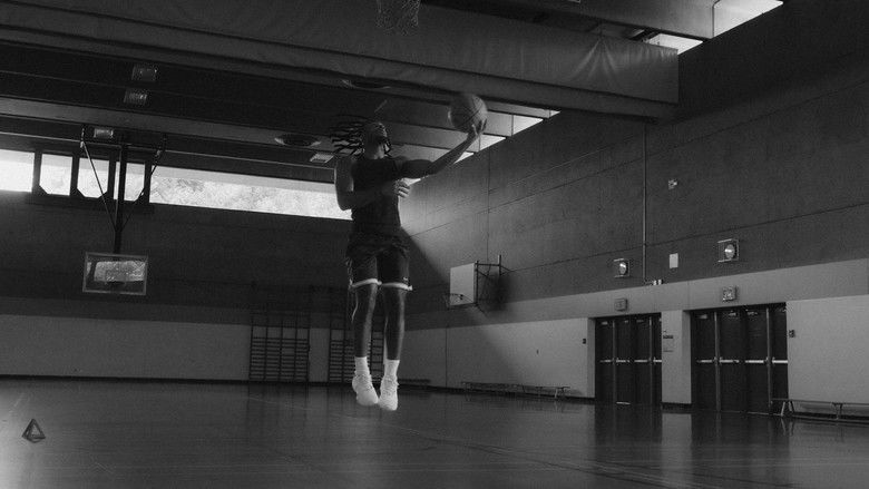 кадр из фильма LIVE at the Court