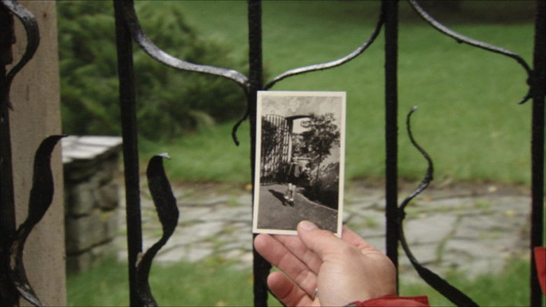 кадр из фильма Hitler's Children