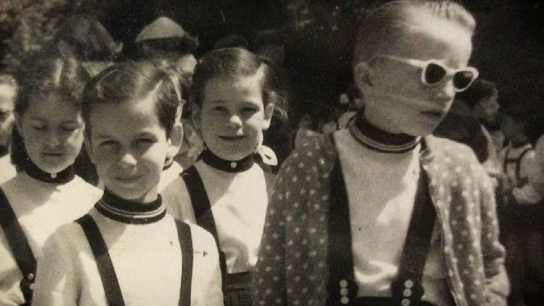 кадр из фильма Tejutcagyerek