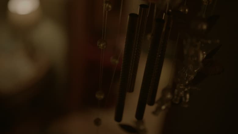 кадр из фильма Надто Близько