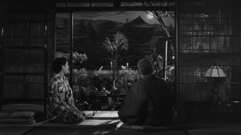 кадр из фильма Пока не взошла Луна