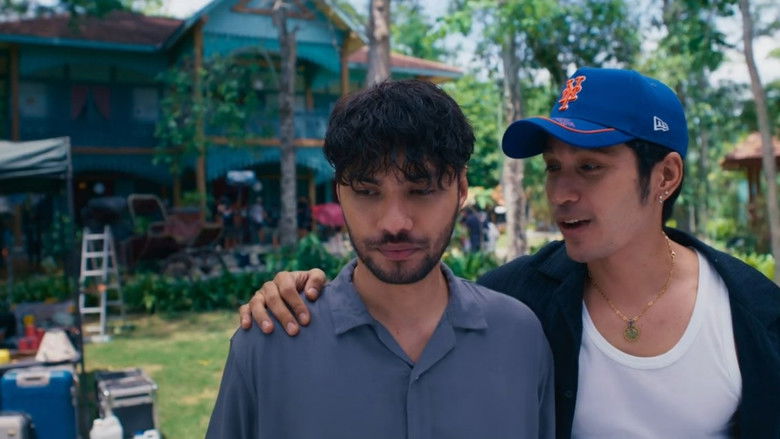 кадр из фильма Cinta Tak Pernah Tepat Waktu