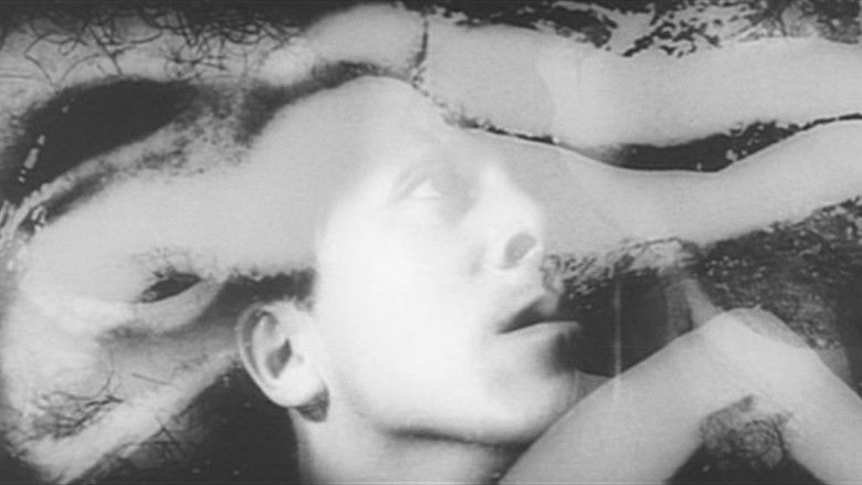 кадр из фильма Эмбрион охотится тайно