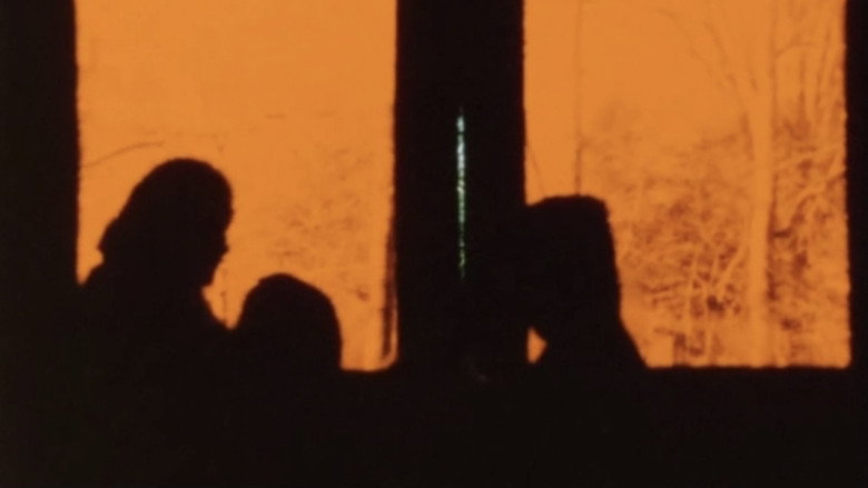 кадр из фильма Hours for Jerome