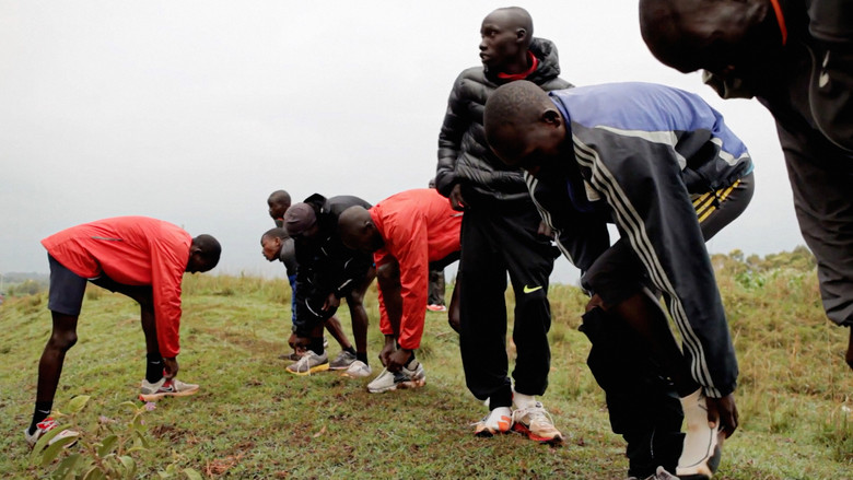 кадр из фильма The Unknown Runner