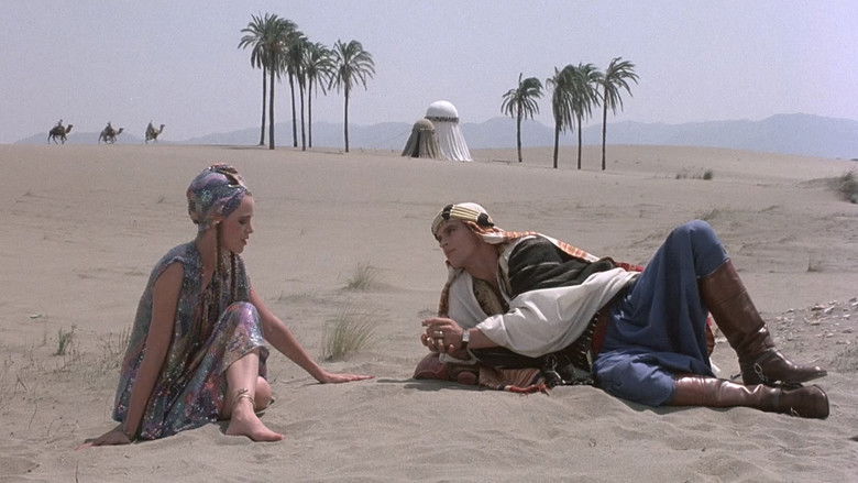 кадр из фильма Валентино