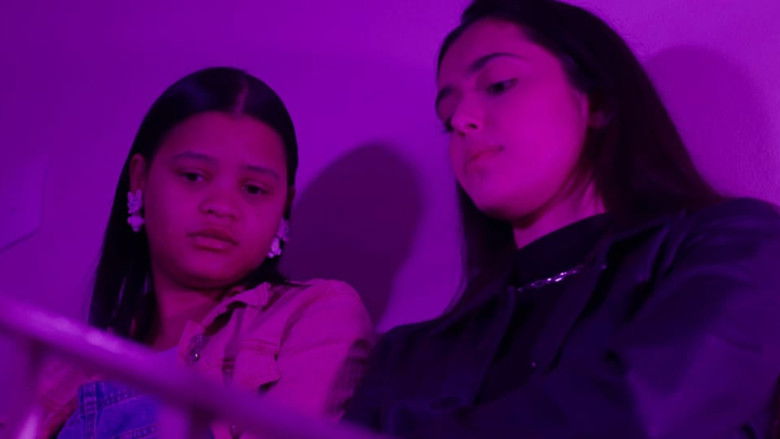 кадр из фильма The Perfect Night Doesn't Exist