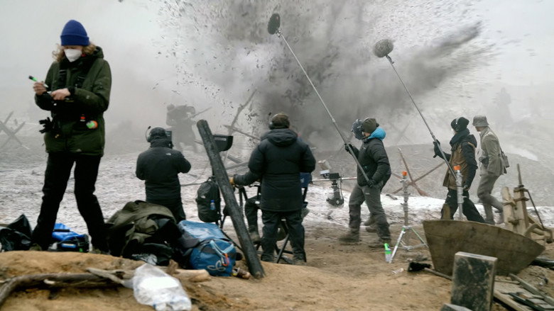 кадр из фильма На Западном фронте без перемен. Как создавался фильм