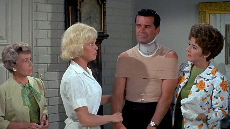 кадр из фильма Я вернулась, дорогой