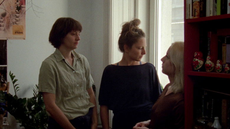 кадр из фильма Outside Noise