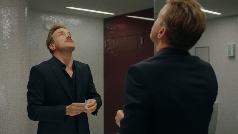 кадр из фильма Павлин