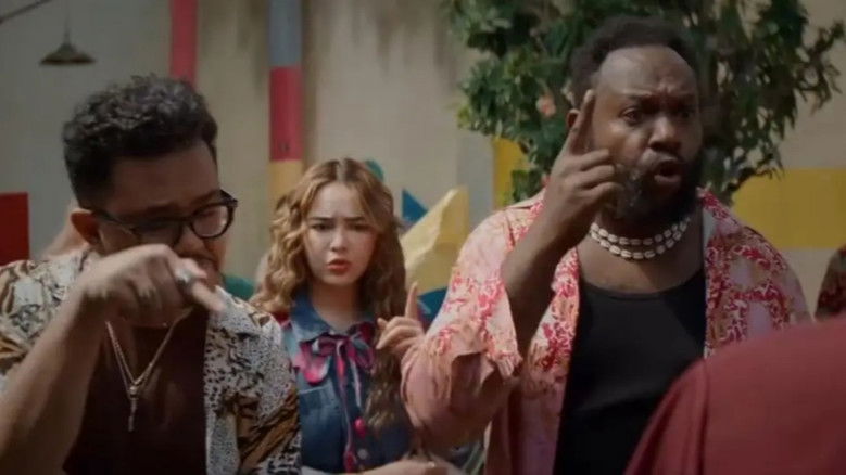 кадр из фильма Check Out Sekarang, Pay Later (Caper)