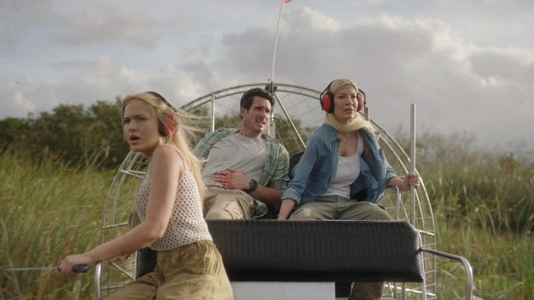 кадр из фильма Abducted in the Everglades