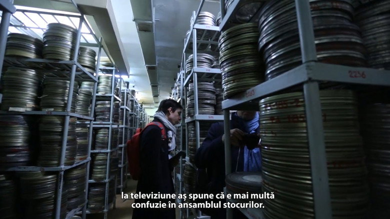 кадр из фильма Pierduți în timp
