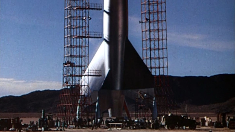 кадр из фильма Место назначения – Луна