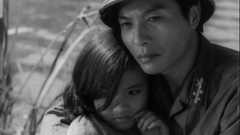 кадр из фильма Em bé Hà Nội