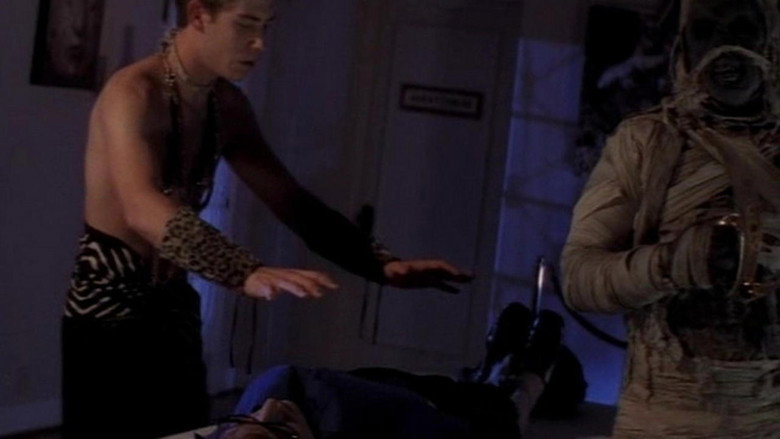 кадр из фильма Мумия: Древнее зло