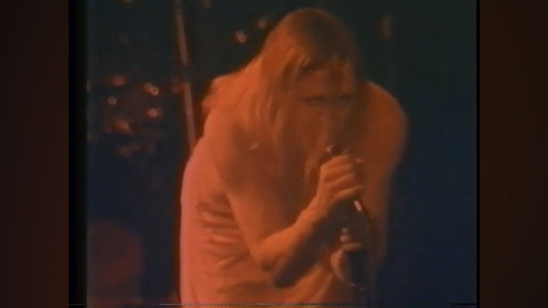 кадр из фильма Swans: A Long Slow Screw.