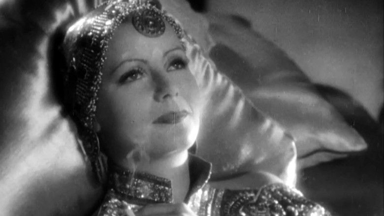 кадр из фильма Мата Хари