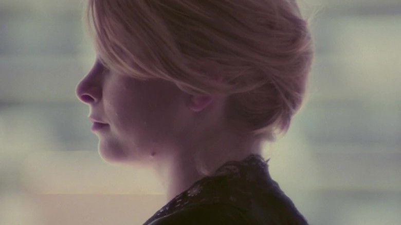 кадр из фильма Сияющий секс