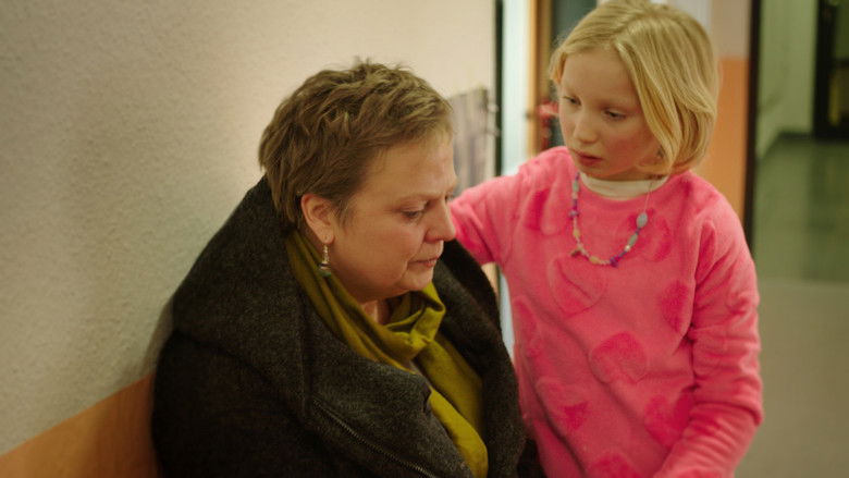 кадр из фильма Разрушительница системы