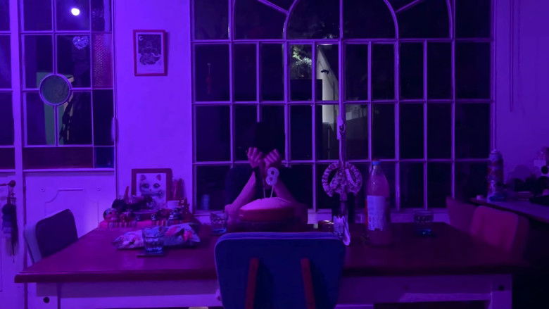 кадр из фильма (No) Feliz Cumpleaños