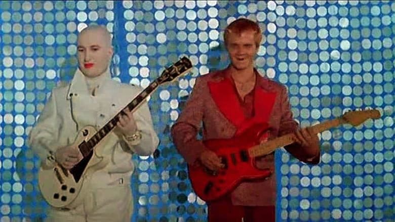 кадр из фильма Мы не ангелы