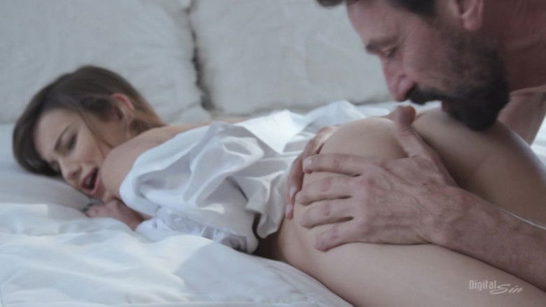 кадр из фильма A Daughter's Desire 3