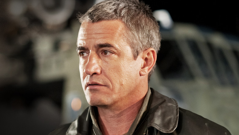 кадр из фильма Все любят китов