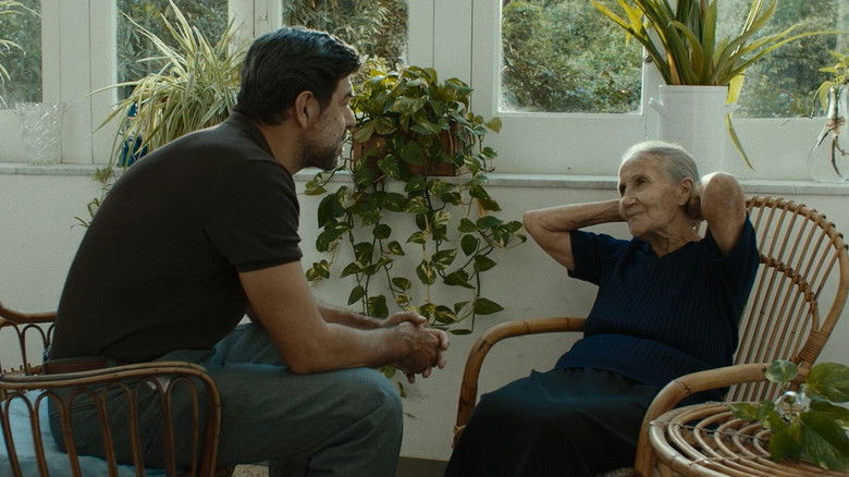 кадр из фильма Ностальгия