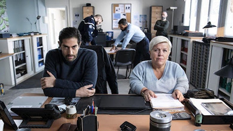 кадр из фильма Плата за измену