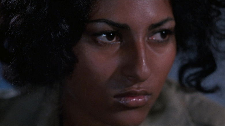 кадр из фильма Женщины в клетках