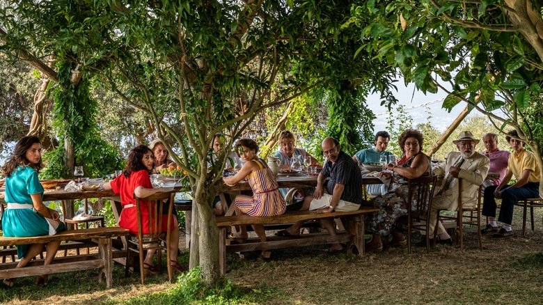 кадр из фильма Рука Бога