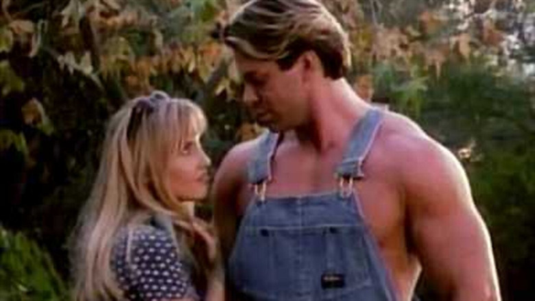 кадр из фильма Пора снимать бикини