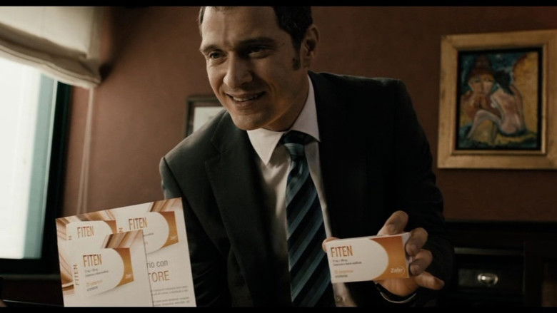 кадр из фильма Il venditore di medicine